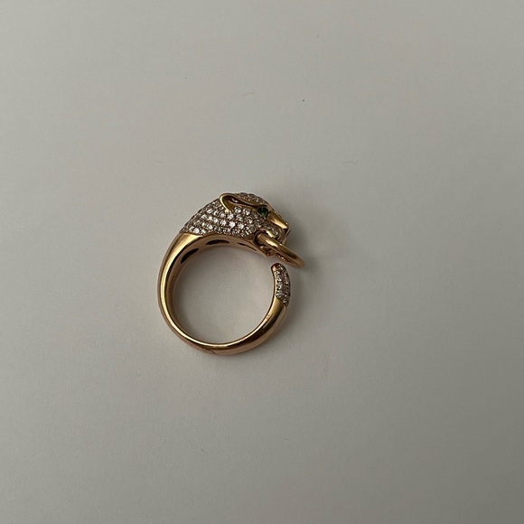 Diamond, 18K gold, and tsavorite garnet ring by Modani Jewels - Picture 3 of 13